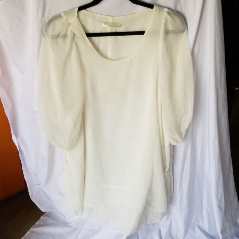 Off white flowy top